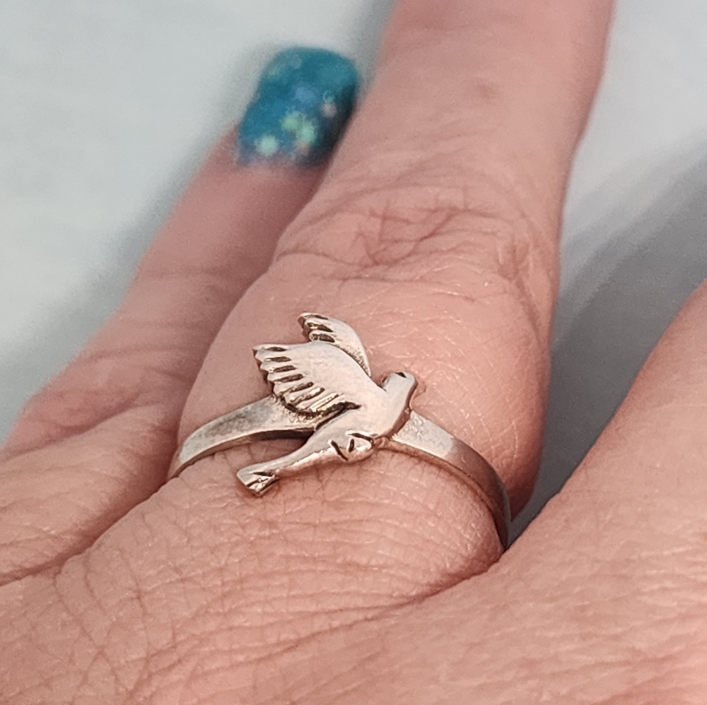 Sterling Dove Ring - Picture 6 of 6